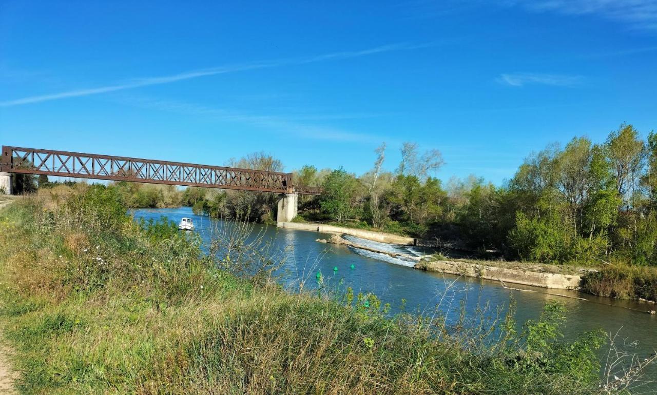 Gites A Moussan ,Domaine De La Barque A 5 Mins De Narbonne Esterno foto